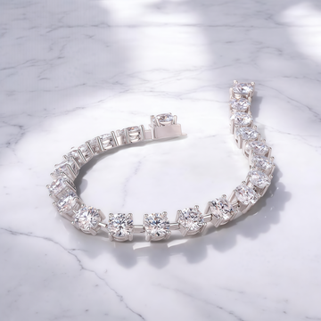 Dijamant vs Moissanite: Nova kategorija luksuza