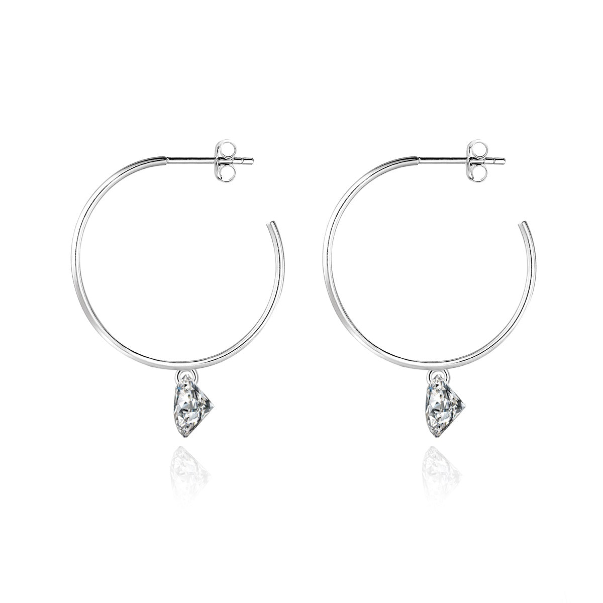 Mirage Hoops Noir – detalj lebdećih Moissanite kamena