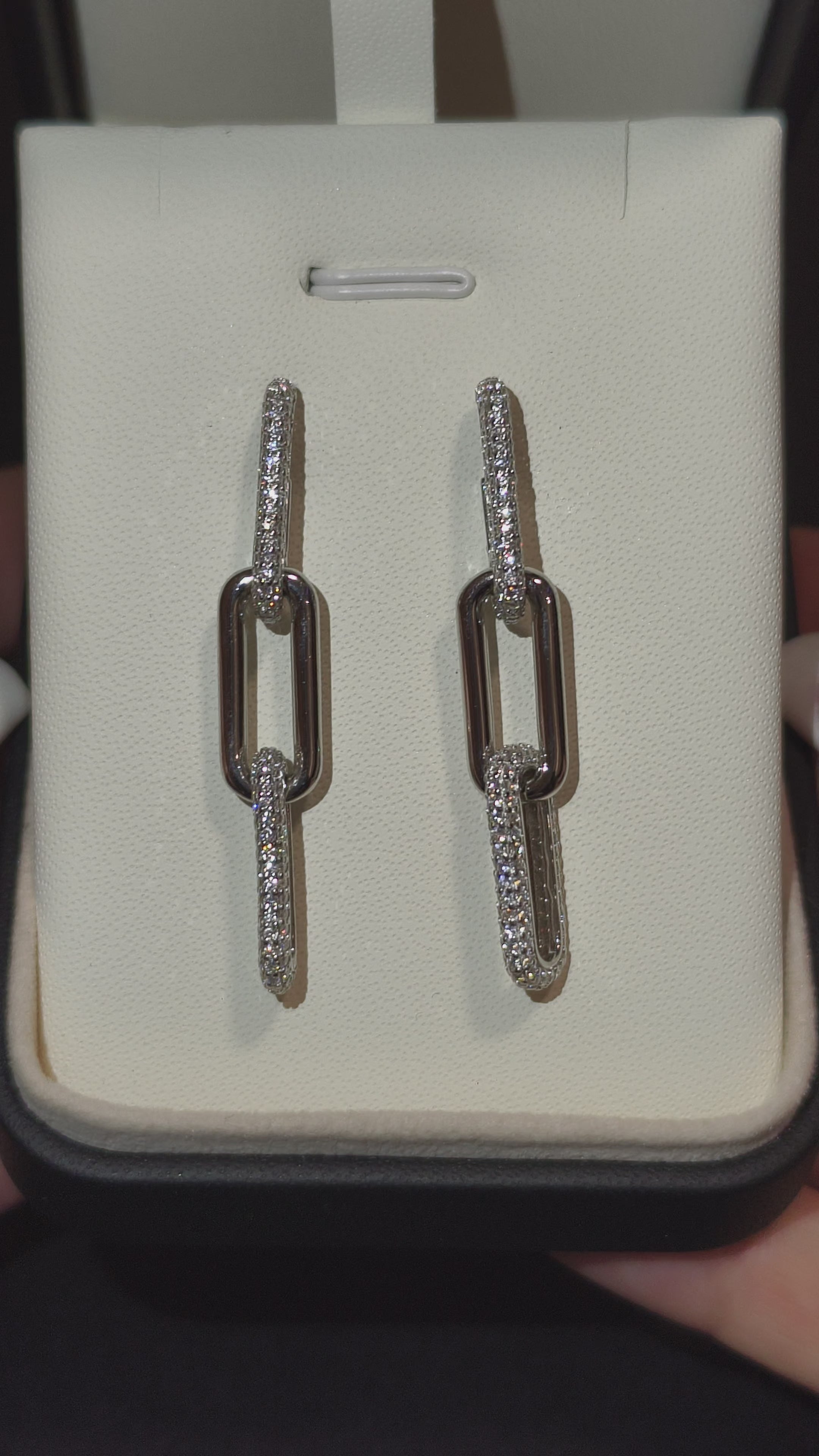 Noir | Bonded | Mindjuše | 412 Moissanite