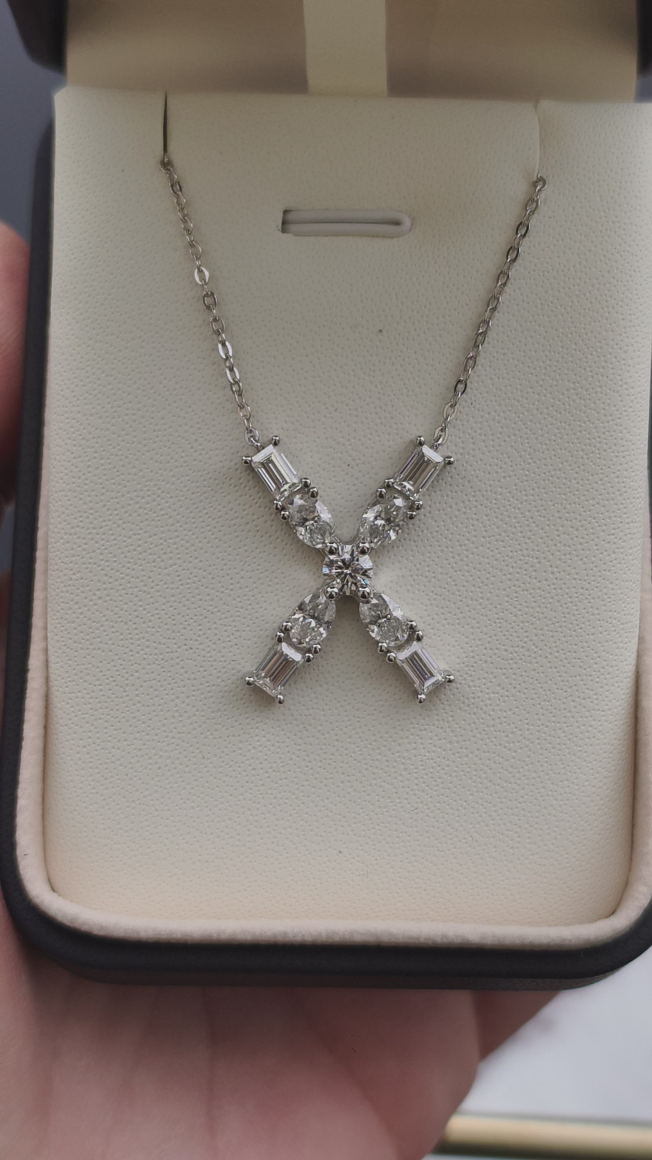 No Mercy Noir | Moissanite Ogrlica | Moissanite