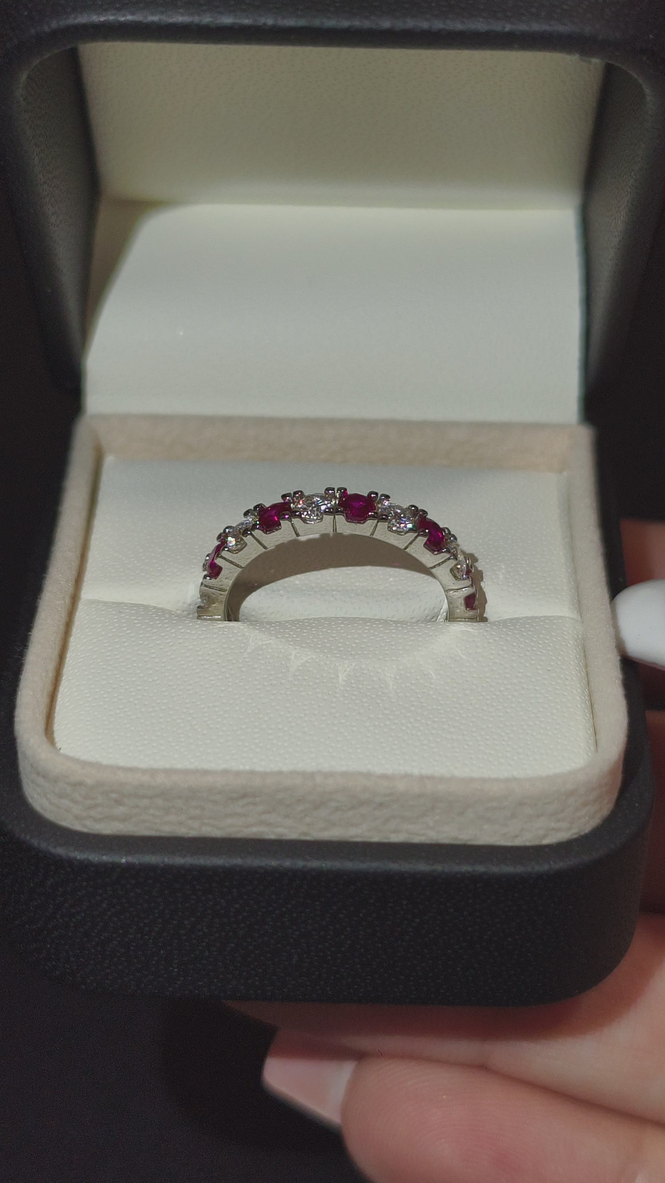 Noir | Ruby Nocturne | Prsten | 10 Moissanie | 10 Ruby