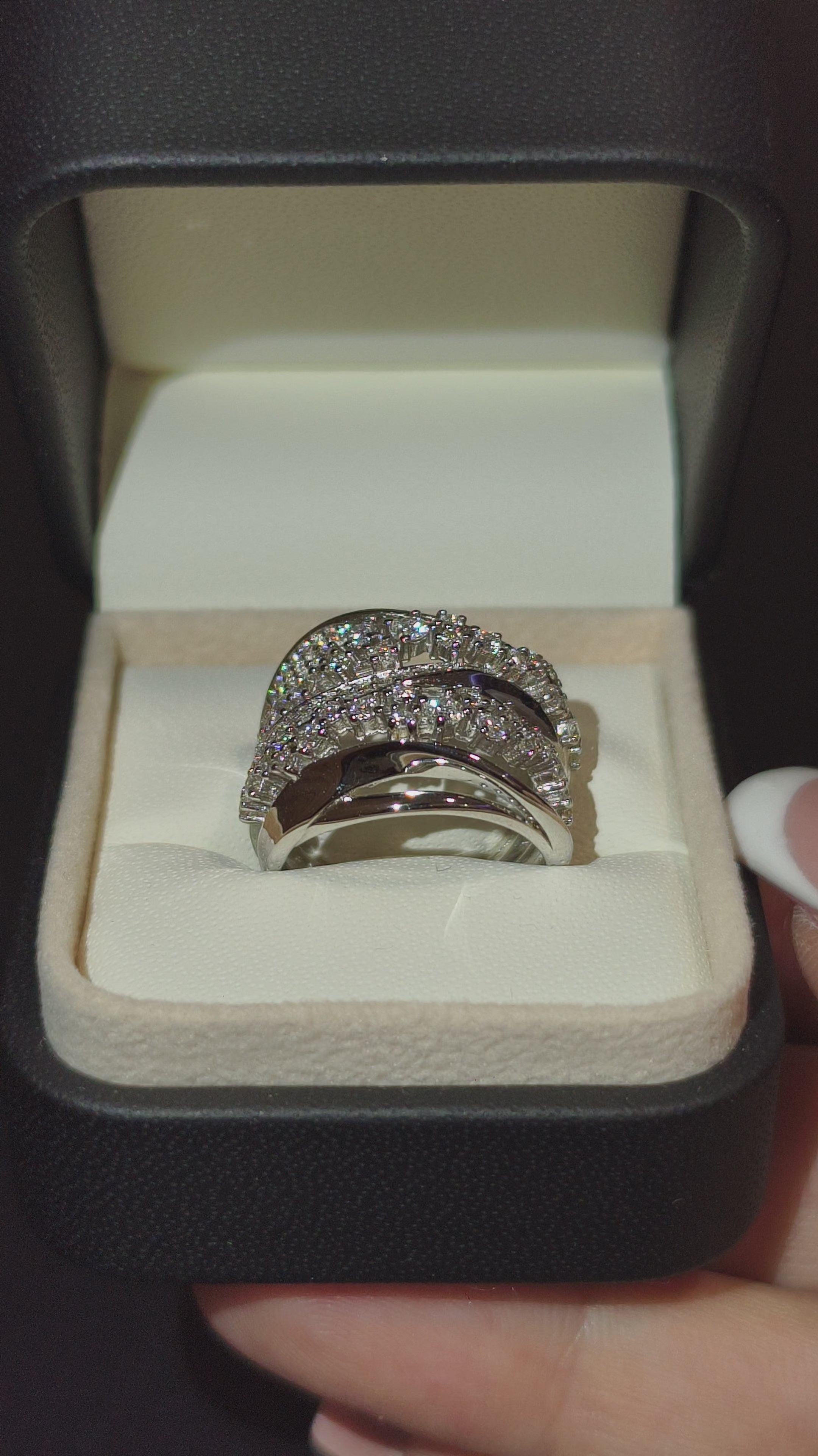 Noir | 3AM Confession | Prsten | 98 Moissanite