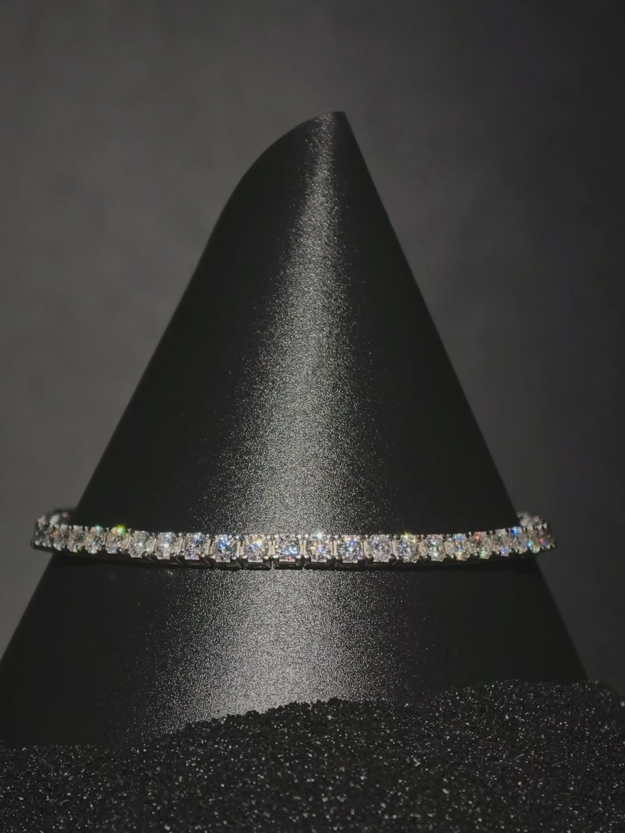 La Séductrice Noir | Moissanite Tennis Narukvica | 53 Moissanite