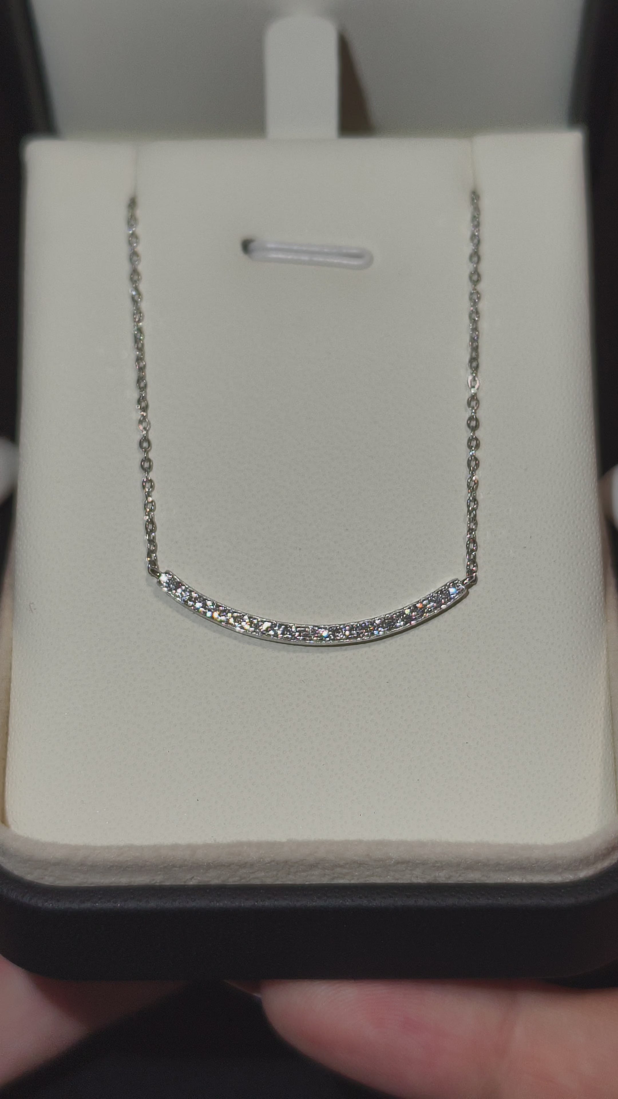 Lumière | The Audacity | Ogrlica | 19 Moissanite