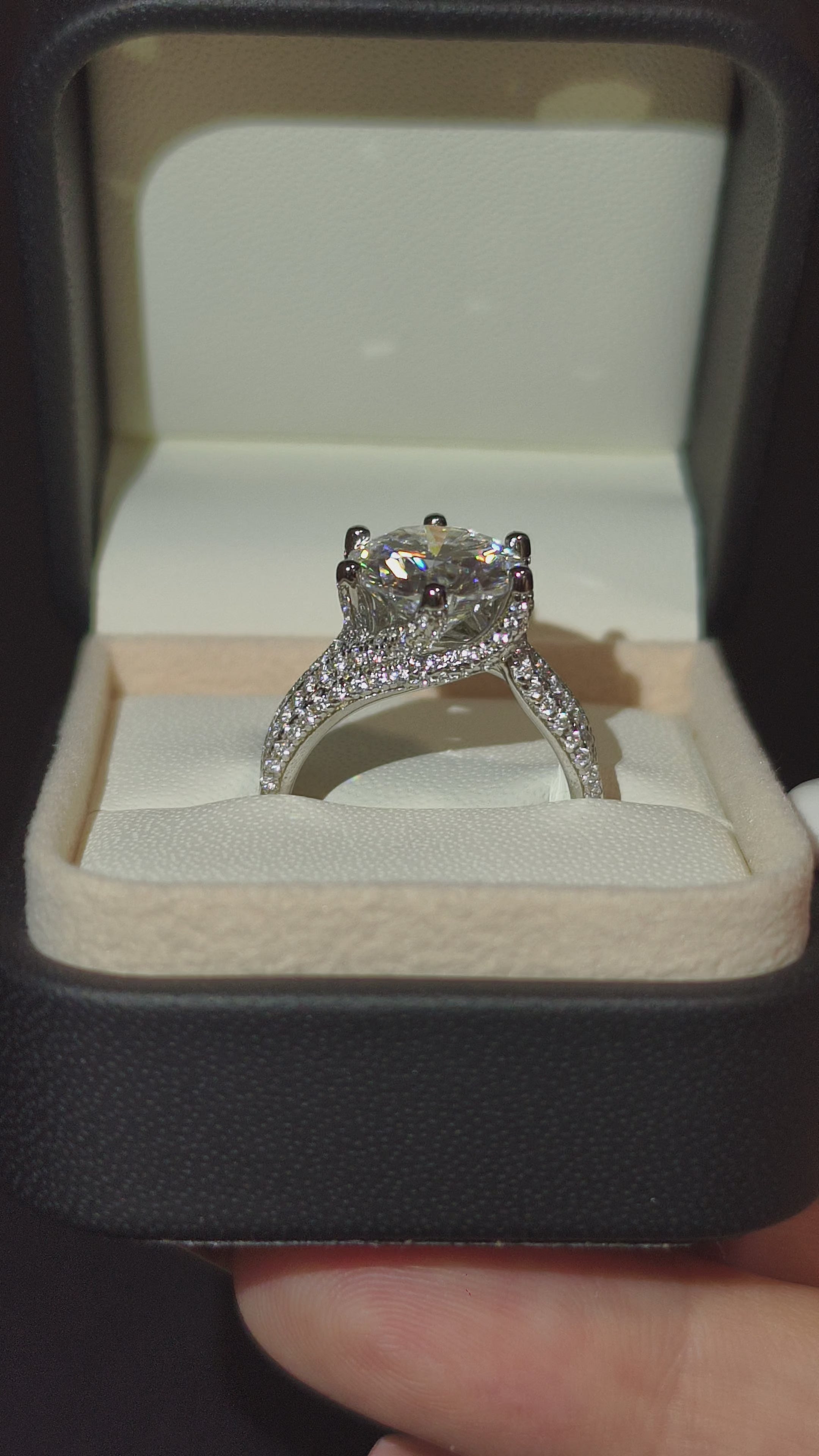 Noir | Throne of Desire | Prsten | 5 ct