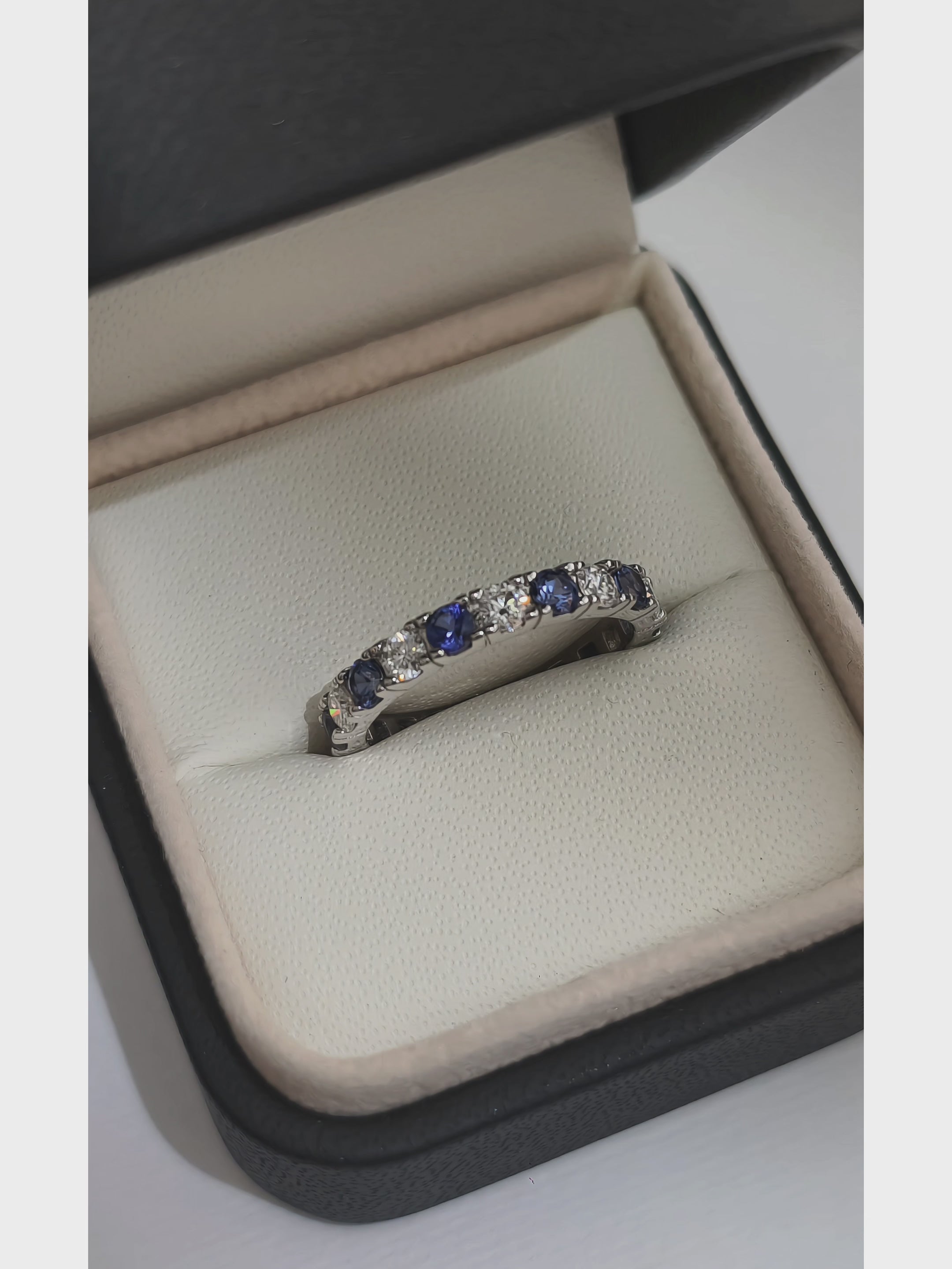 Sapphire Nocturne Noir | Moissanite prsten | Safir & Moissanite