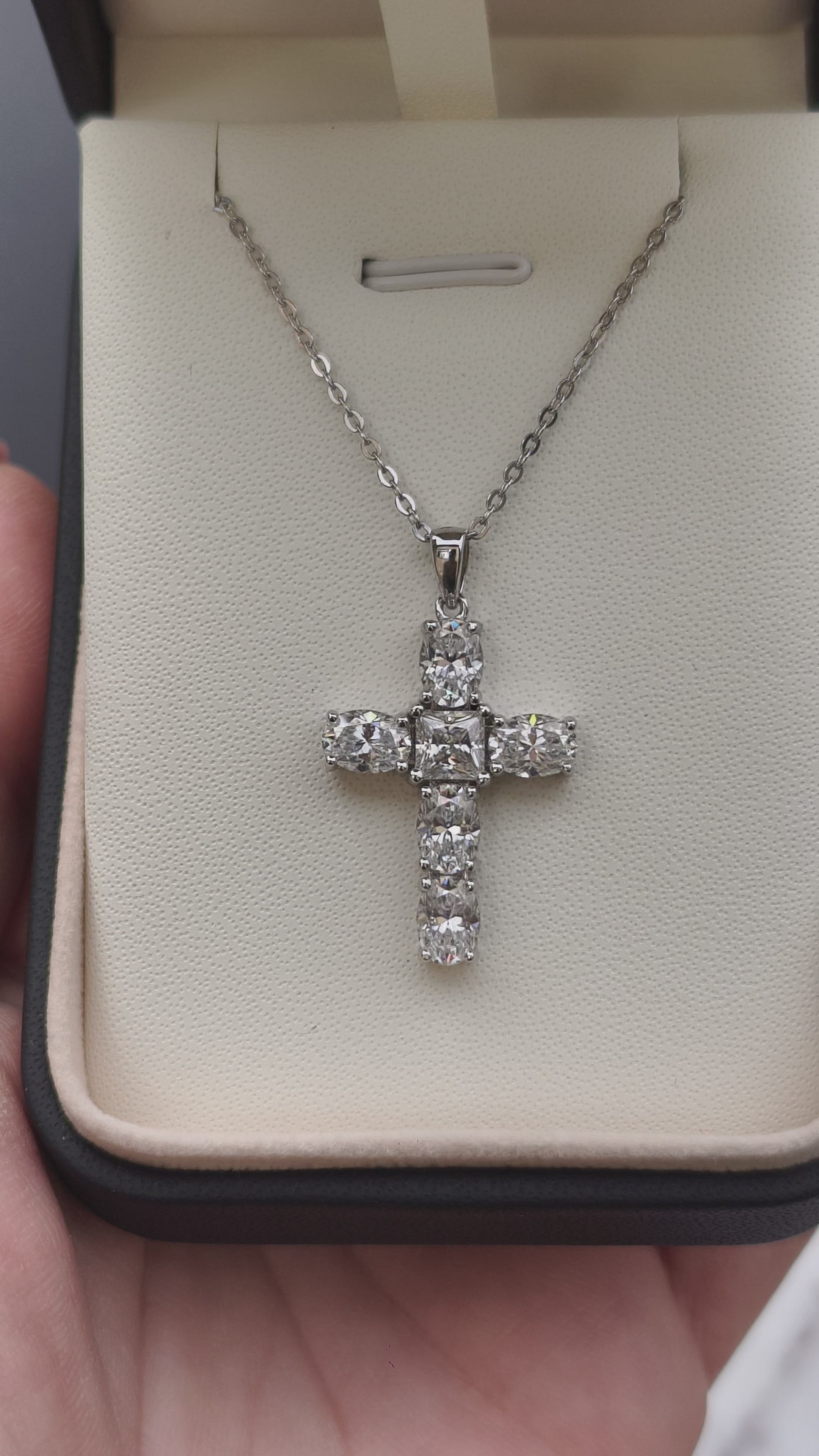 Eternal Heritage Noir | Moissanite ogrlica | 6 Moissanite